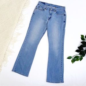 Vintage Y2K Levi’s 515 Light Wash Low Rise Boot Cut Flare Jeans